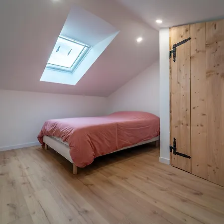 Holiday home : Maison 8p Avec Jardin Et Climatisation - Fr-1-50-164